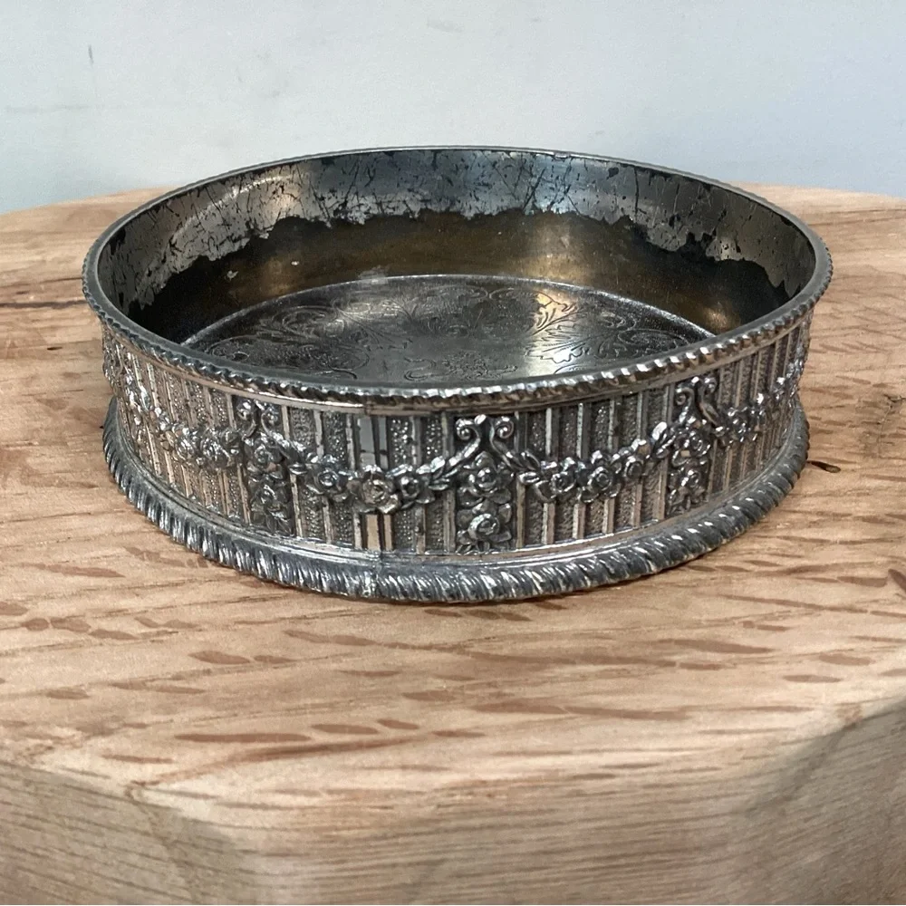 🔵 Vintage - Made In Japan - Silver Plate Wine Bottle Coaster - Candle Holder